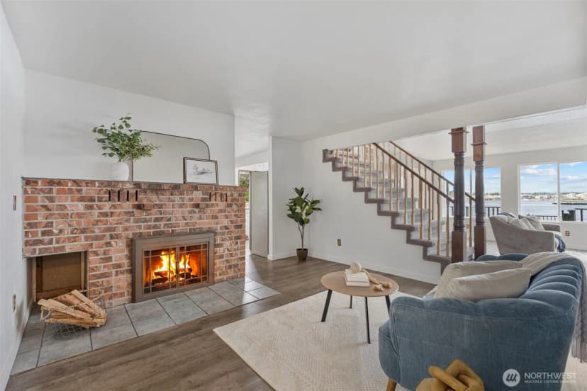 Property photo for 2485 Beach Drive E, Port Orchard photo 16