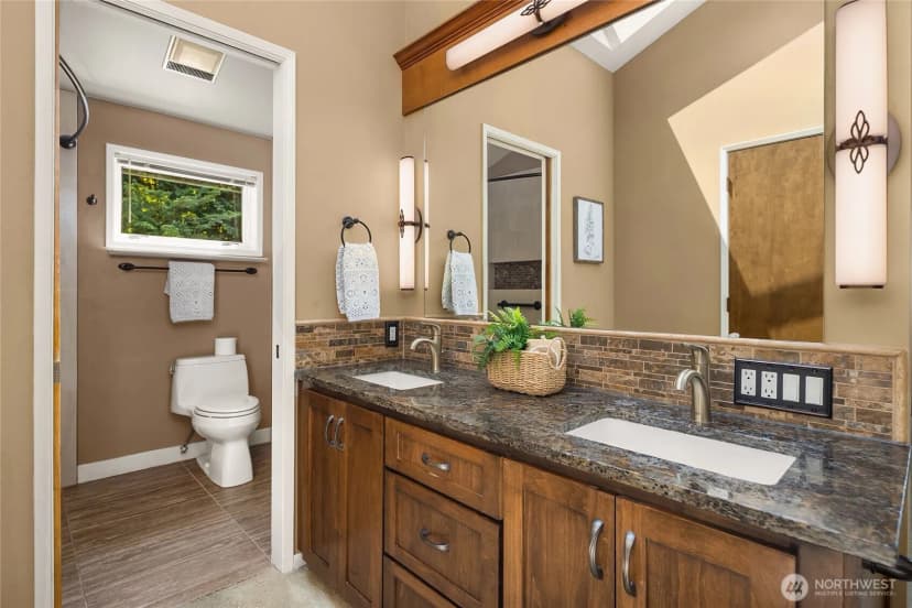 Property photo for 5919 77th Avenue Se, Mercer Island photo 24
