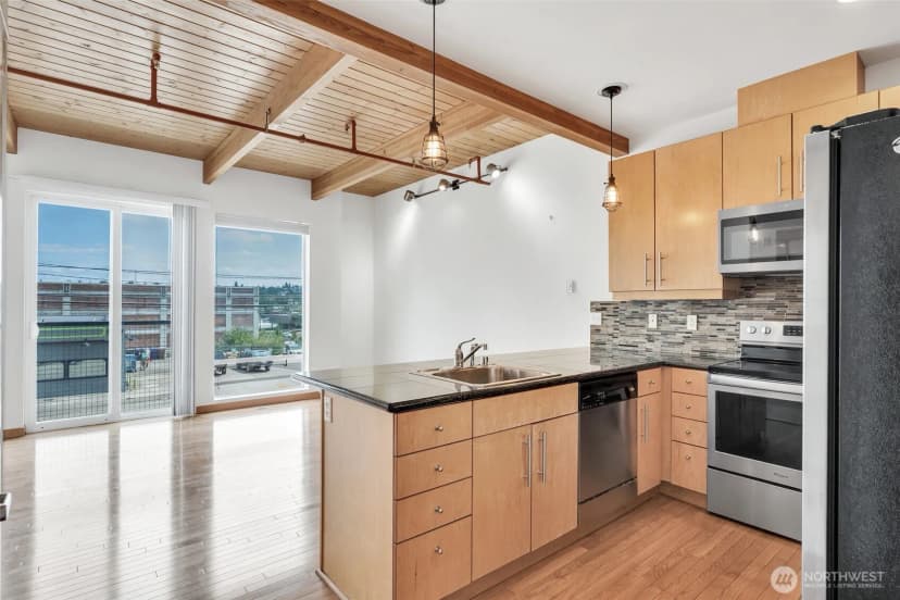 Property photo for 2520 Jefferson Avenue #l, Tacoma photo 6
