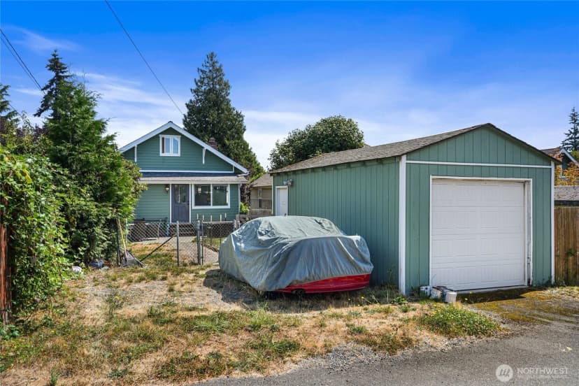 Property photo for 2410 Highland Avenue, Everett photo 32