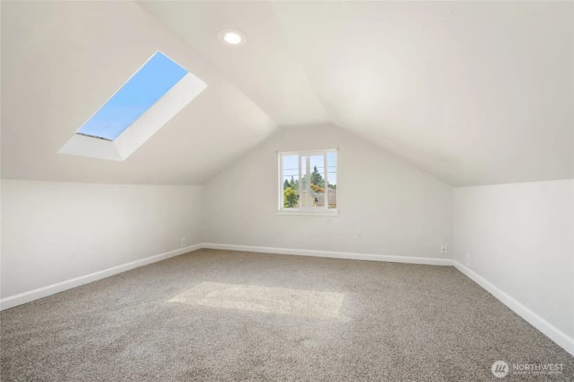 Property photo for 2410 Highland Avenue, Everett photo 25