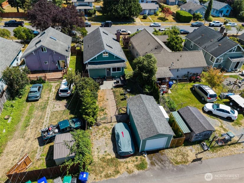 Property photo for 2410 Highland Avenue, Everett photo 36