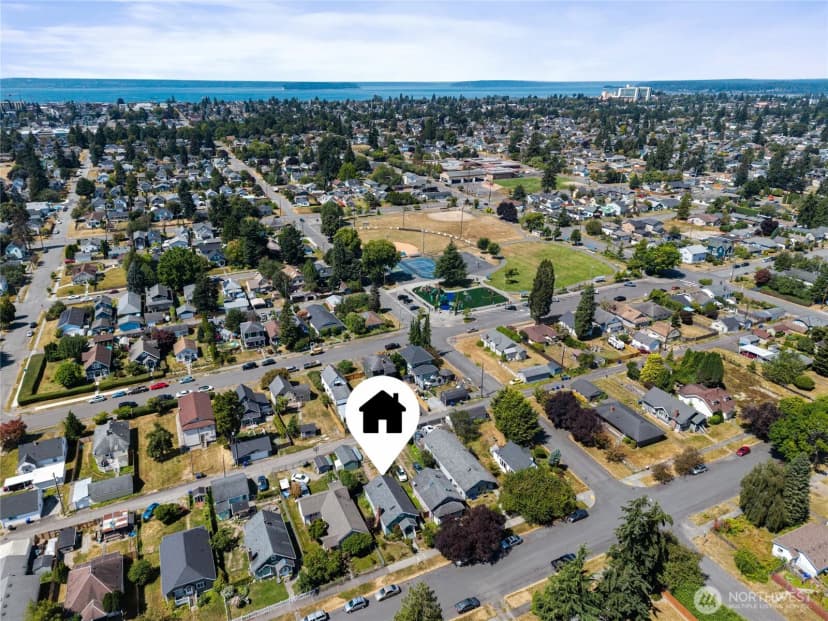 Property photo for 2410 Highland Avenue, Everett photo 38