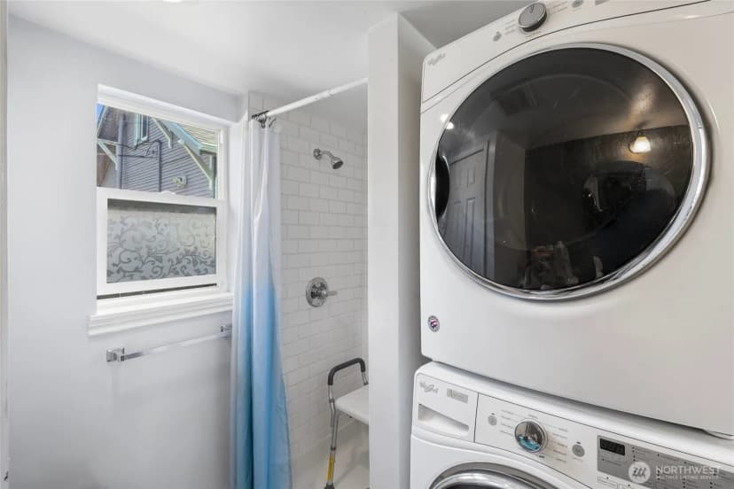 Property photo for 2410 Highland Avenue, Everett photo 21