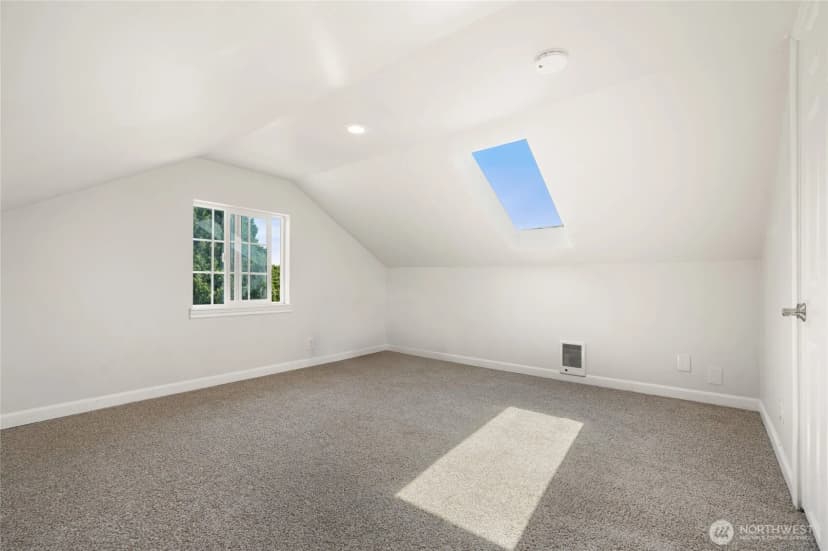 Property photo for 2410 Highland Avenue, Everett photo 26