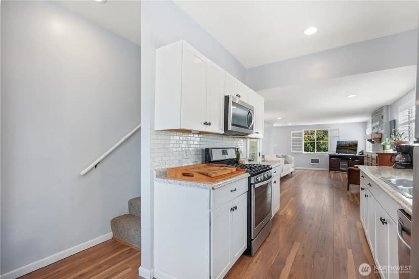 Property photo for 2410 Highland Avenue, Everett photo 22