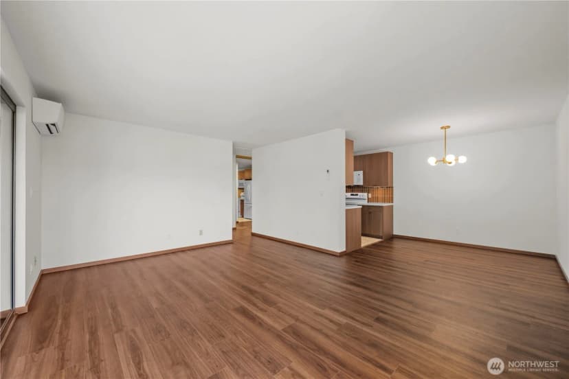 Property photo for 13229 Linden Avenue N #507b, Seattle photo 7
