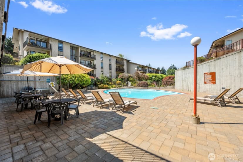 Property photo for 13229 Linden Avenue N #507b, Seattle photo 21