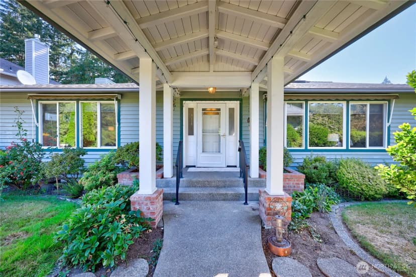Property photo for 16406 Thorpe Road Ne, Poulsbo photo 4