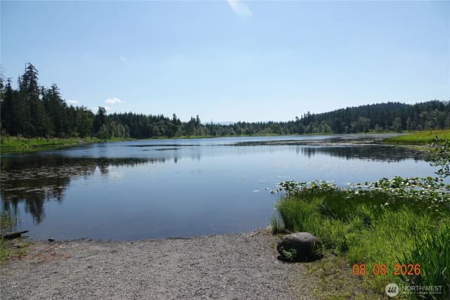 Property photo for 41102 Tanwax Road S, Roy photo 2