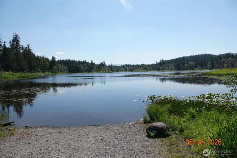 Property photo for 41102 Tanwax Road S, Roy photo 2