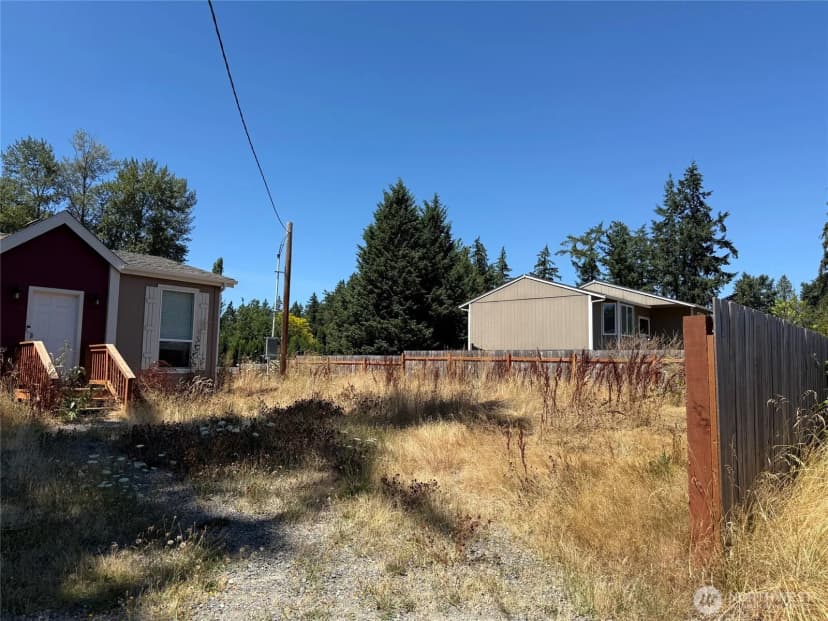 Property photo for 24910 51st Avenue E, Graham photo 16