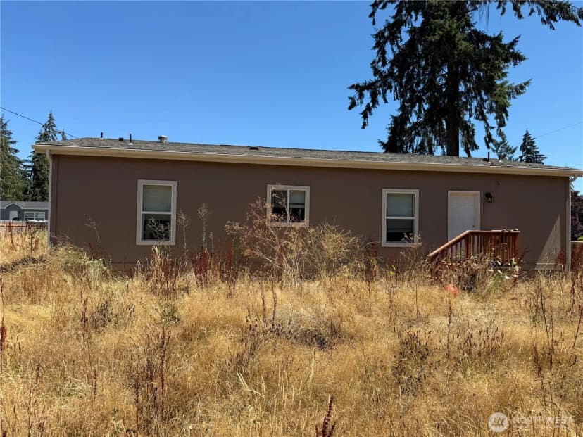 Property photo for 24910 51st Avenue E, Graham photo 17