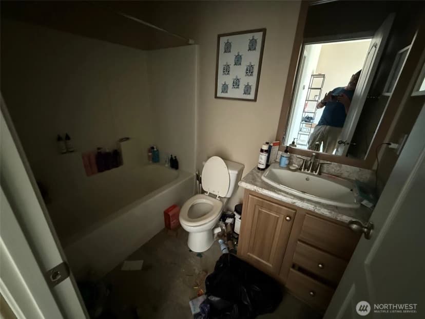 Property photo for 24910 51st Avenue E, Graham photo 10