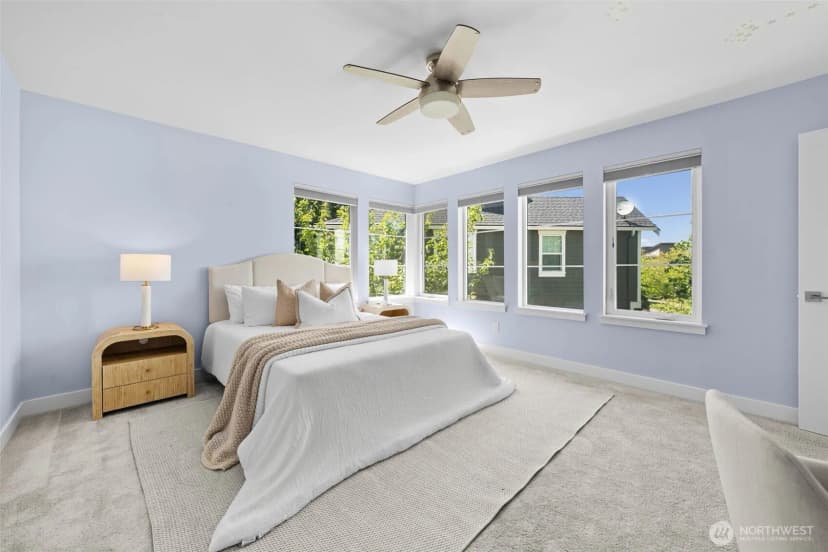 Property photo for 1073 Pine Crest Circle Ne, Issaquah photo 18