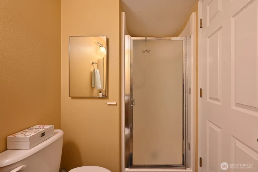 Property photo for 9416 1st Avenue Ne ##419, Seattle photo 20
