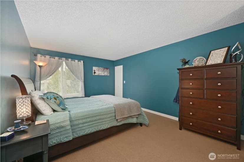 Property photo for 9416 1st Avenue Ne ##419, Seattle photo 16