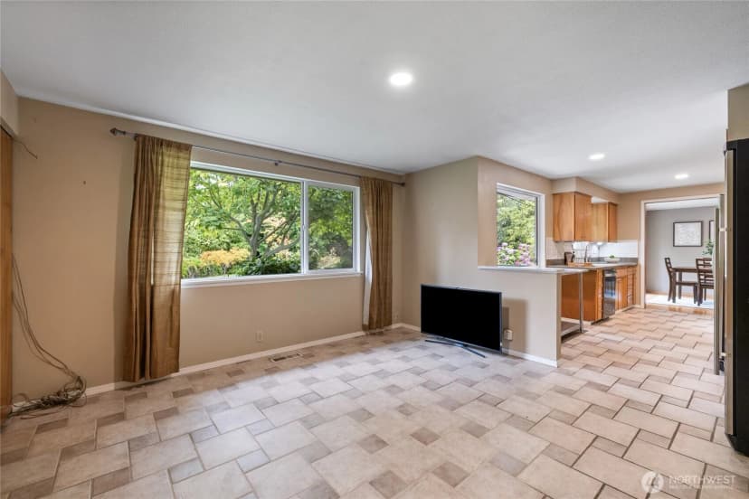 Property photo for 7215 25th Street W, University Place photo 14