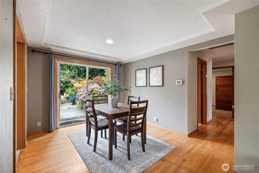 Property photo for 7215 25th Street W, University Place photo 9