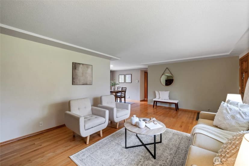 Property photo for 7215 25th Street W, University Place photo 7