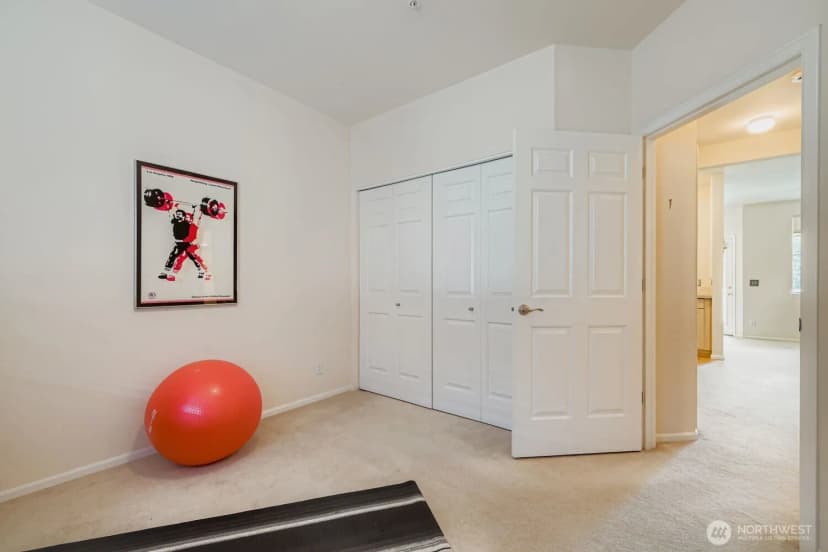 Property photo for 13000 Admiralty Way #a205, Everett photo 23