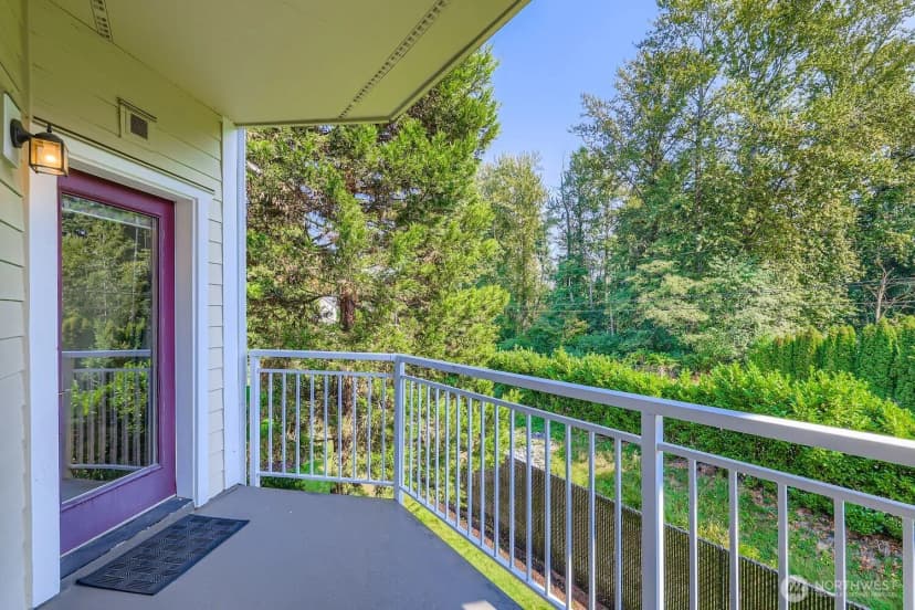 Property photo for 13000 Admiralty Way #a205, Everett photo 27