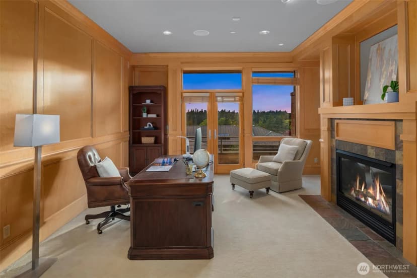 Property photo for 8635 Ne 19th Place, Clyde Hill photo 16