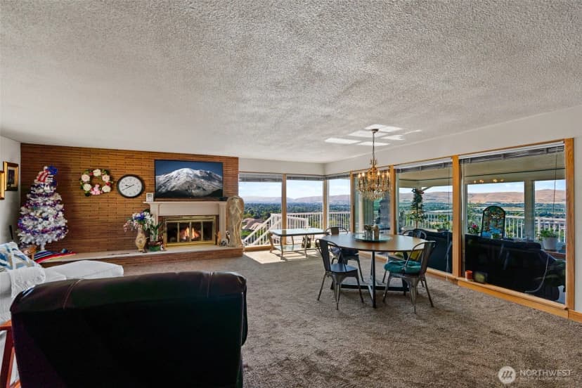 Property photo for 714 N 58th Avenue, Yakima photo 9