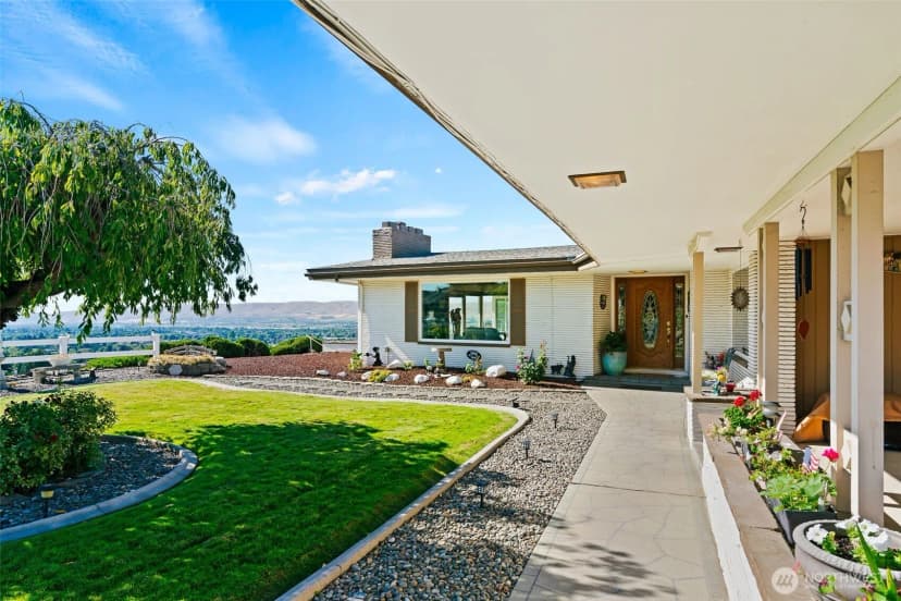 Property photo for 714 N 58th Avenue, Yakima photo 6