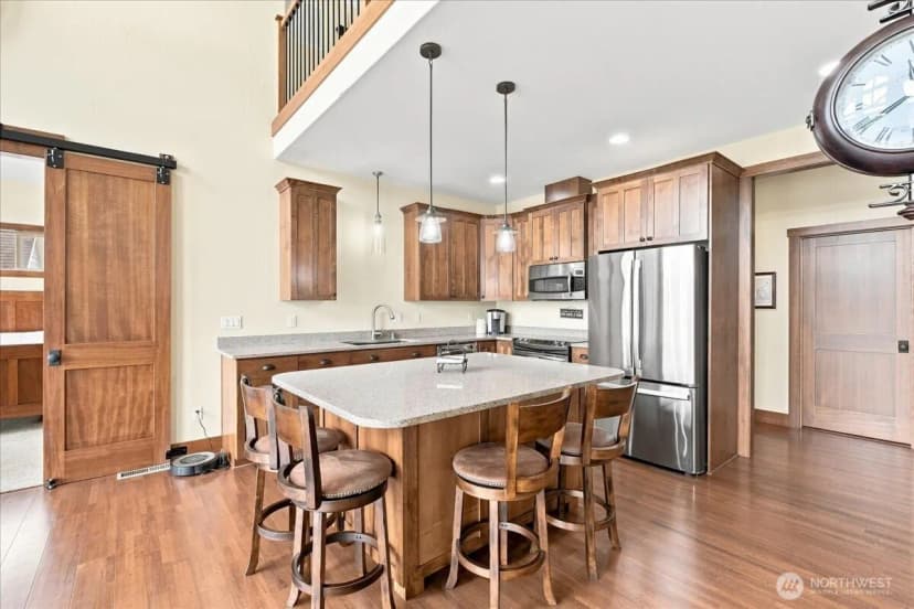 Property photo for 105 09 Lakeside Drive E, Mossyrock photo 11