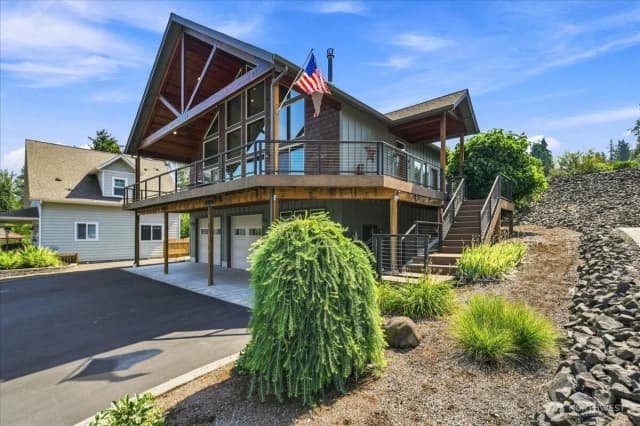 Property photo for 105 09 Lakeside Drive E, Mossyrock photo 4