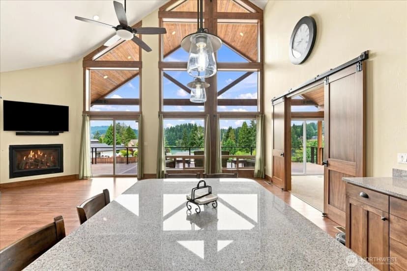 Property photo for 105 09 Lakeside Drive E, Mossyrock photo 12