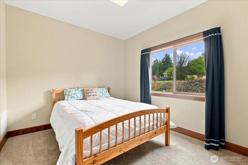 Property photo for 105 09 Lakeside Drive E, Mossyrock photo 16