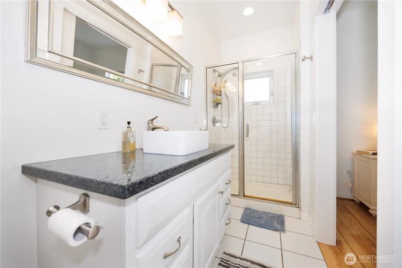 Property photo for 11256 2nd Street, Mount Vernon photo 16