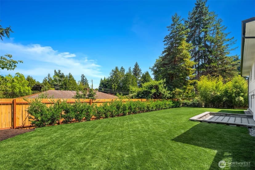 Property photo for 4102 96th Avenue Se, Mercer Island photo 30