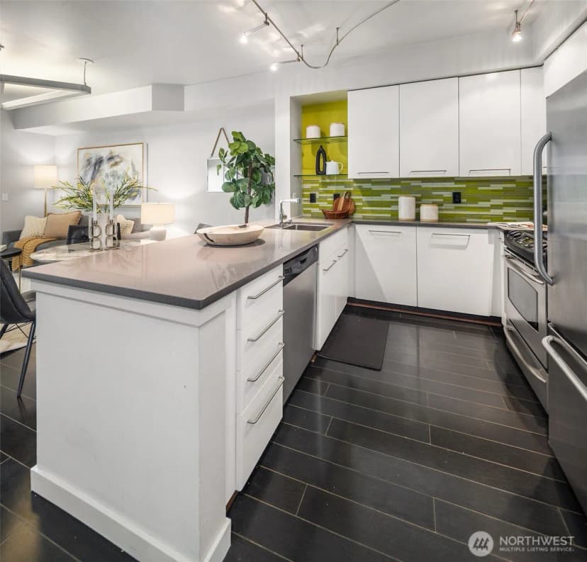 Property photo for 1410 E Pine Street #w122, Seattle photo 9