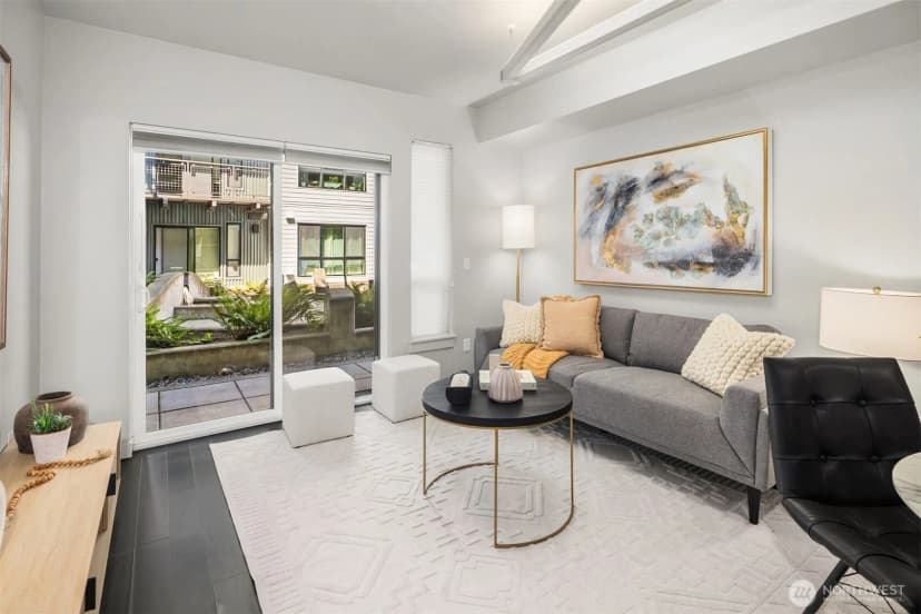 Property photo for 1410 E Pine Street #w122, Seattle photo 3