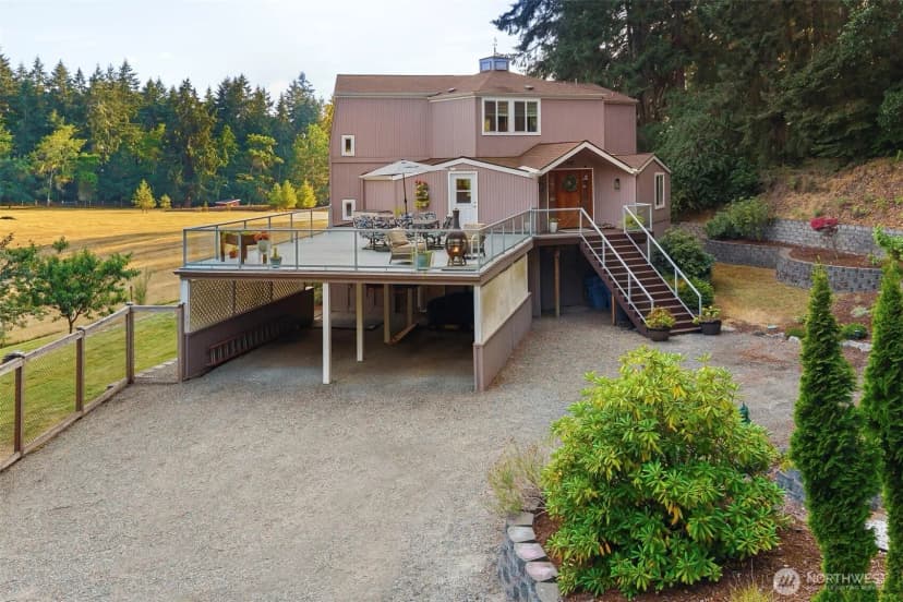 Property photo for 888 Leschi Way, Fox Island photo 31