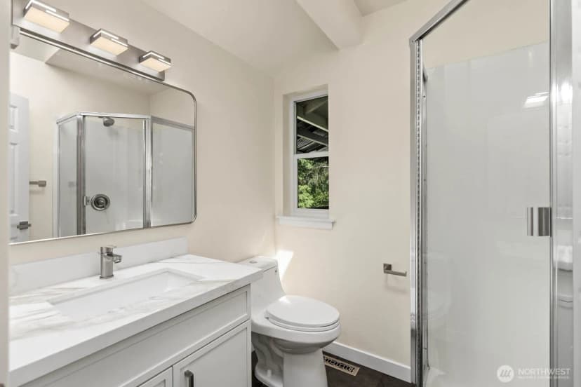 Property photo for 7508 Tyee Road, Everett photo 14