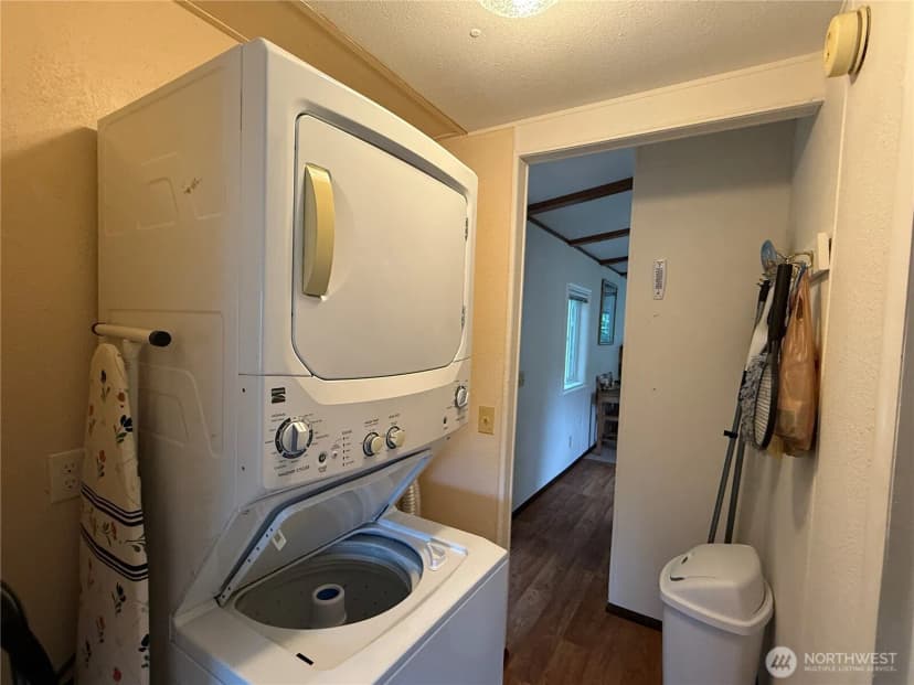 Property photo for 1703 321st Place, Ocean Park photo 13