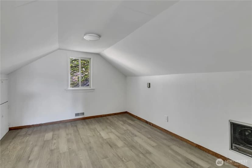 Property photo for 4107 Madrona Drive Se, Port Orchard photo 16