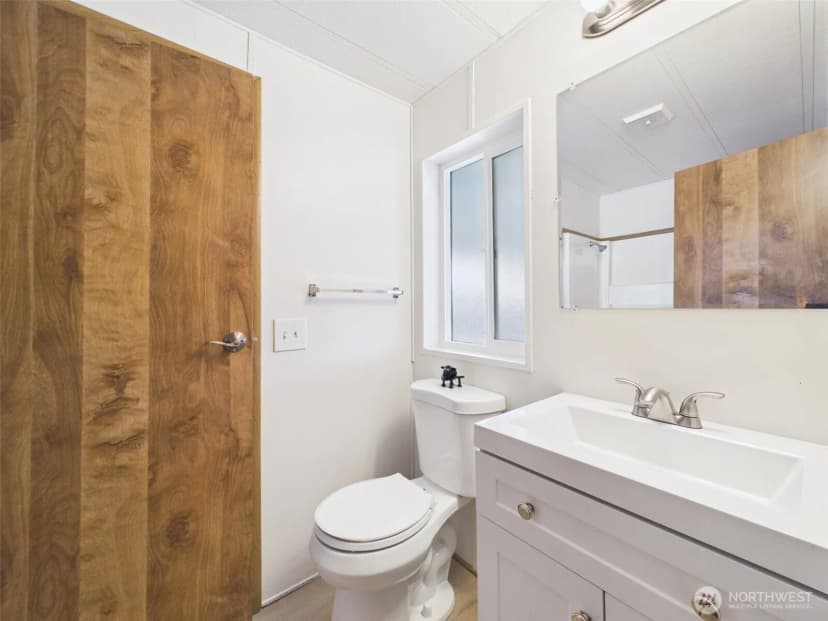 Property photo for 11436 Se 208th Street #106, Kent photo 17
