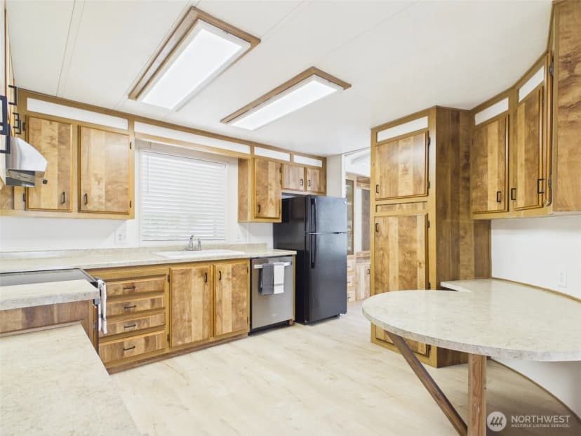 Property photo for 11436 Se 208th Street #106, Kent photo 9