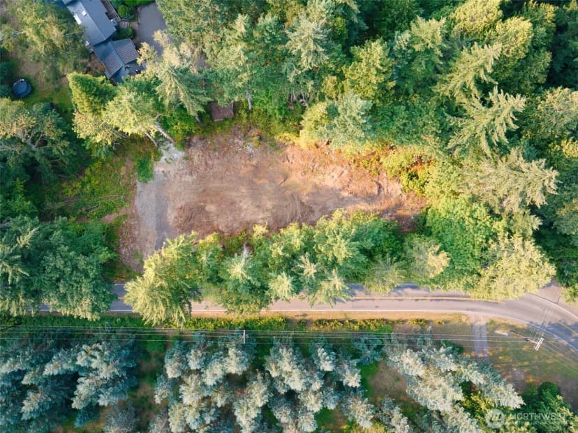 Property photo for 9998 Ne Lofgren Road, Bainbridge Island photo 7