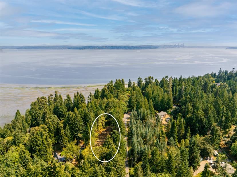 Property photo for 9998 Ne Lofgren Road, Bainbridge Island photo 8