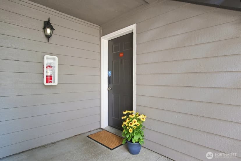 Property photo for 15433 Country Club Drive #e103, Mill Creek photo 20