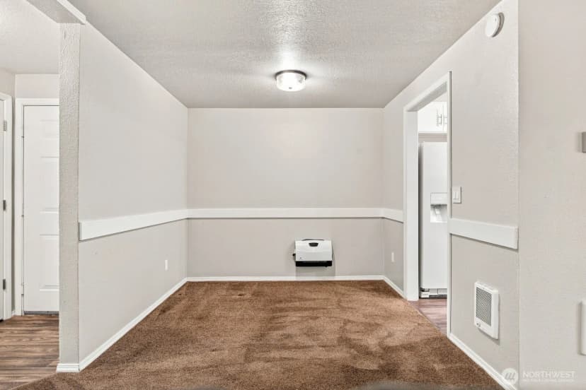 Property photo for 15433 Country Club Drive #e103, Mill Creek photo 7