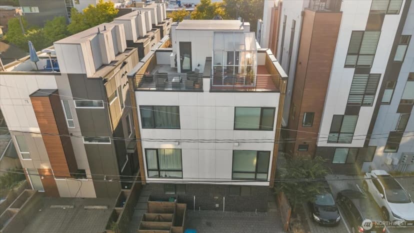 Property photo for 1116 13th Avenue #d, Seattle photo 28