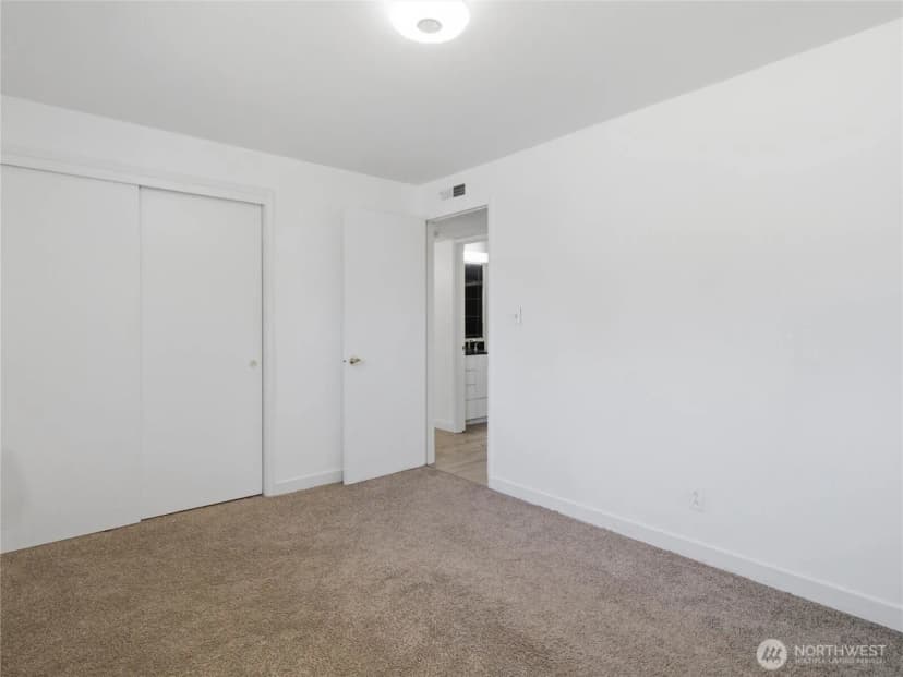 Property photo for 2449 Sw 328th Street, Federal Way photo 22