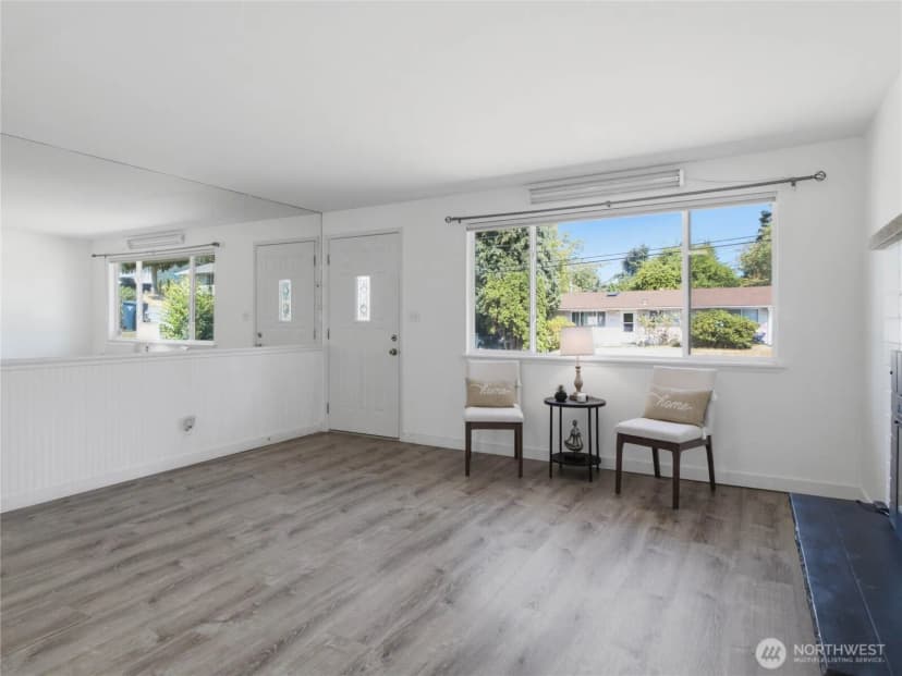 Property photo for 2449 Sw 328th Street, Federal Way photo 5